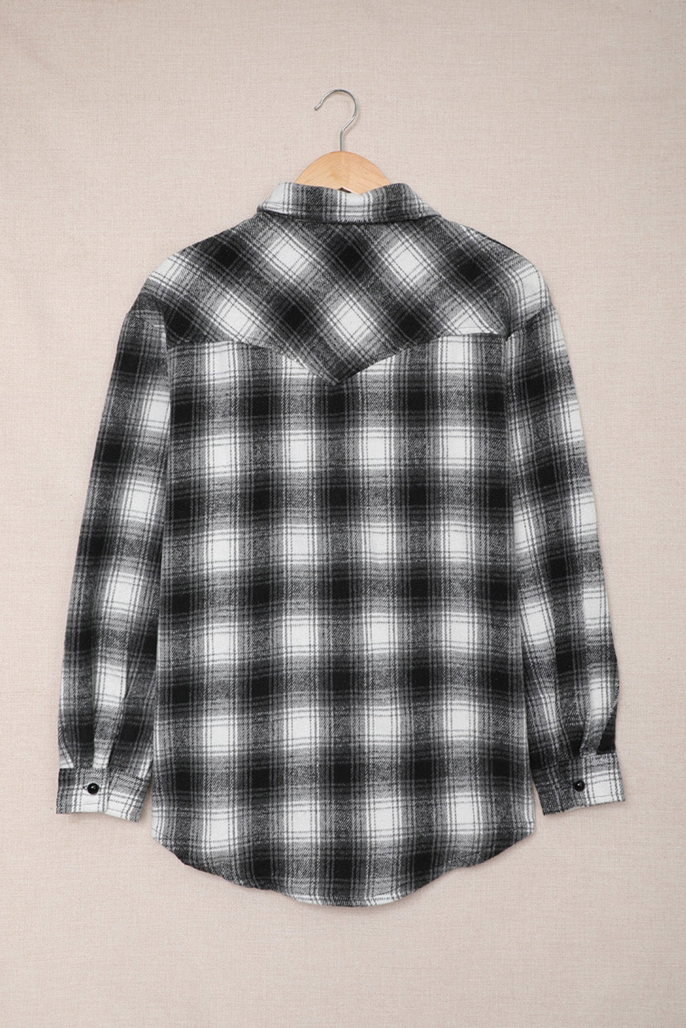 Women's Shacket Featuring Buttons Pocket-Detail Plaid