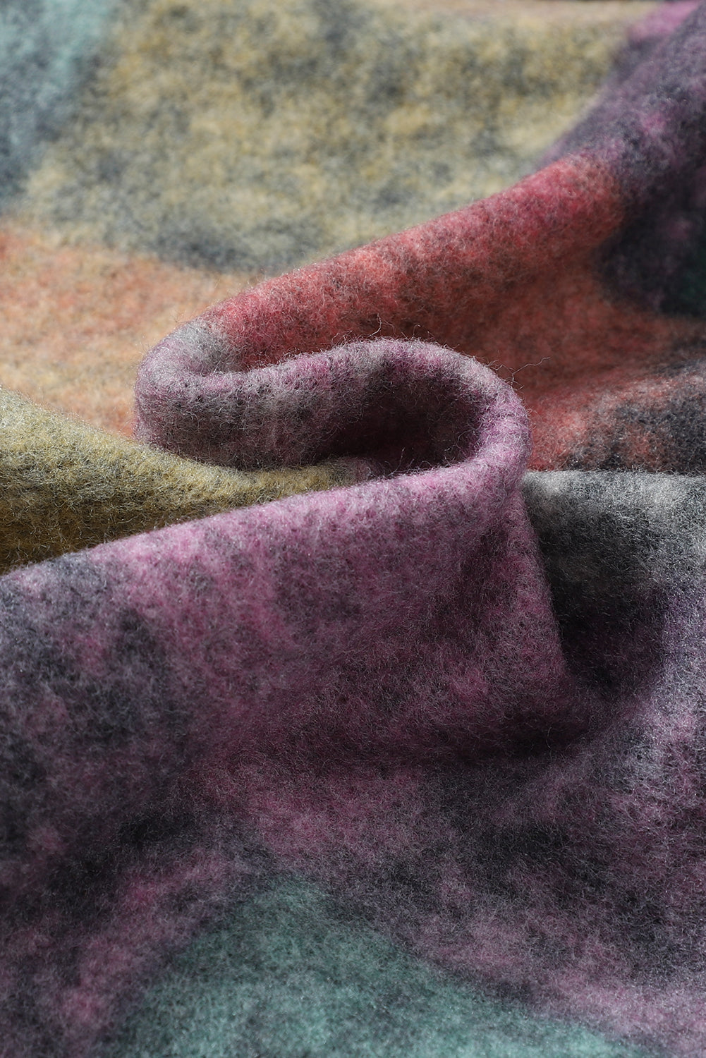 Women's Shacket Featuring Oversize Brushed Plaid Pocket-Detail