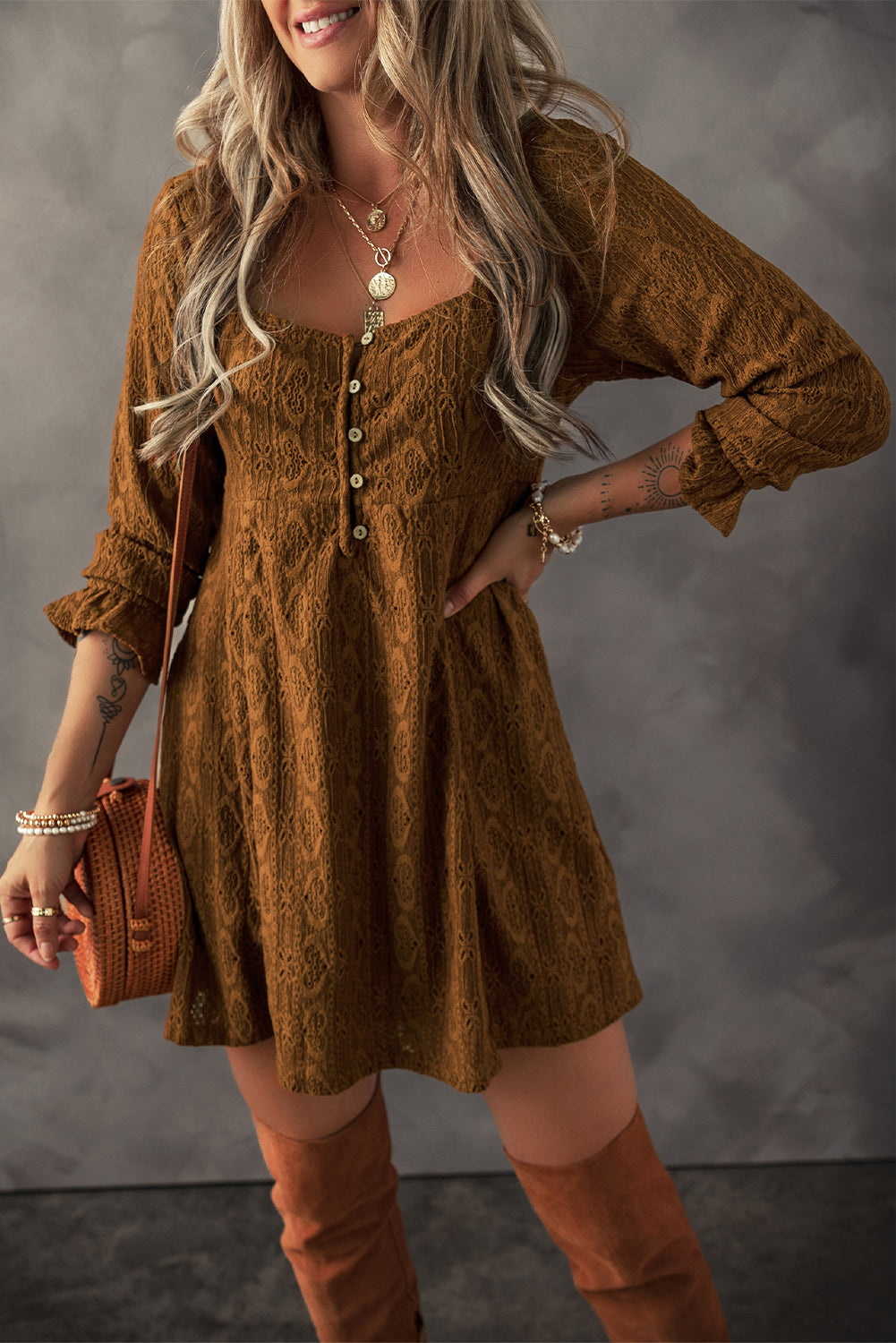 Women's Mini Dress Featuring Shift Lace-Trimmed Square Neck