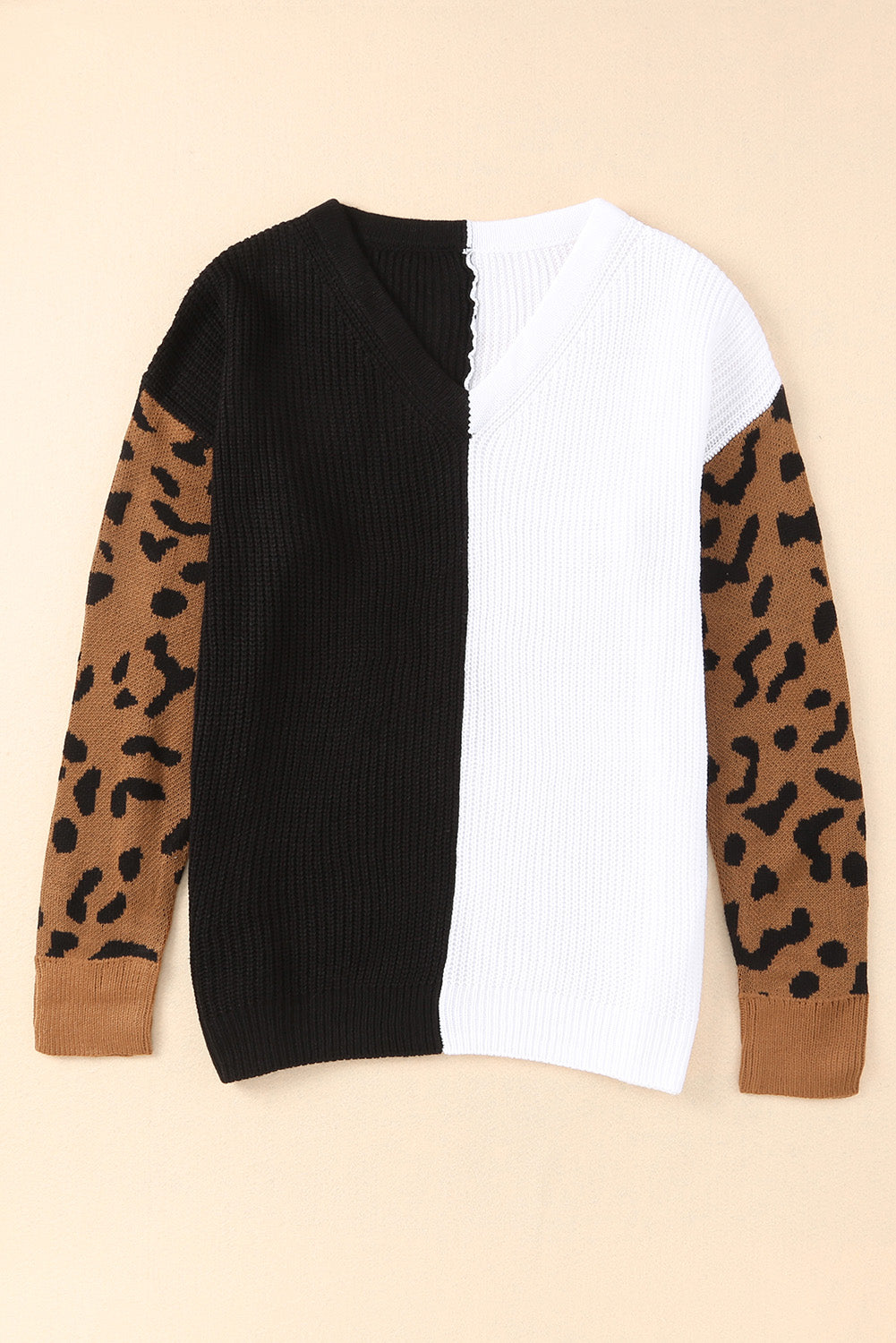 Women's Sweater Featuring Contrast Color V Neck