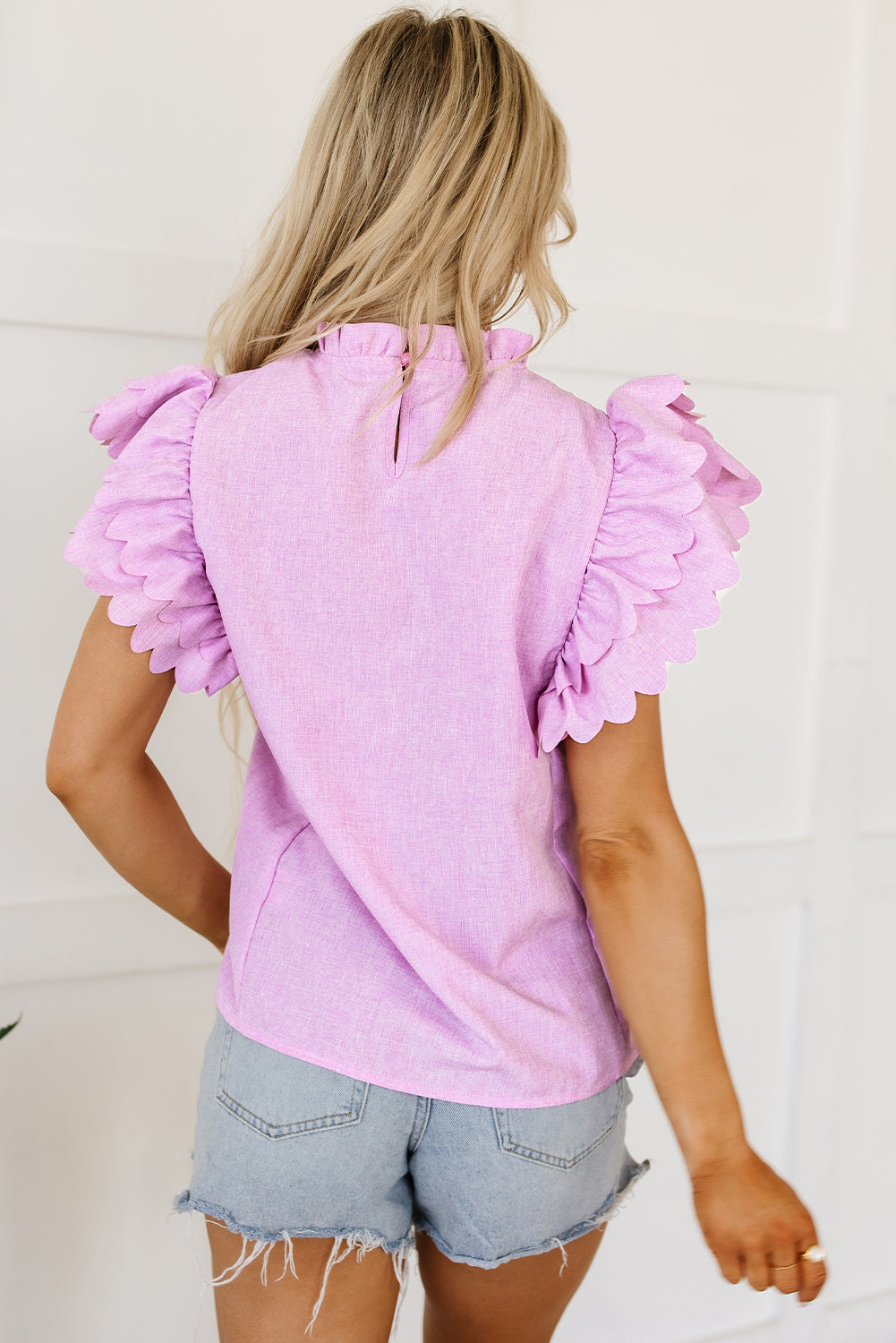 Women's Ruffle-Trimmed Sleeve Solid Scalloped Top