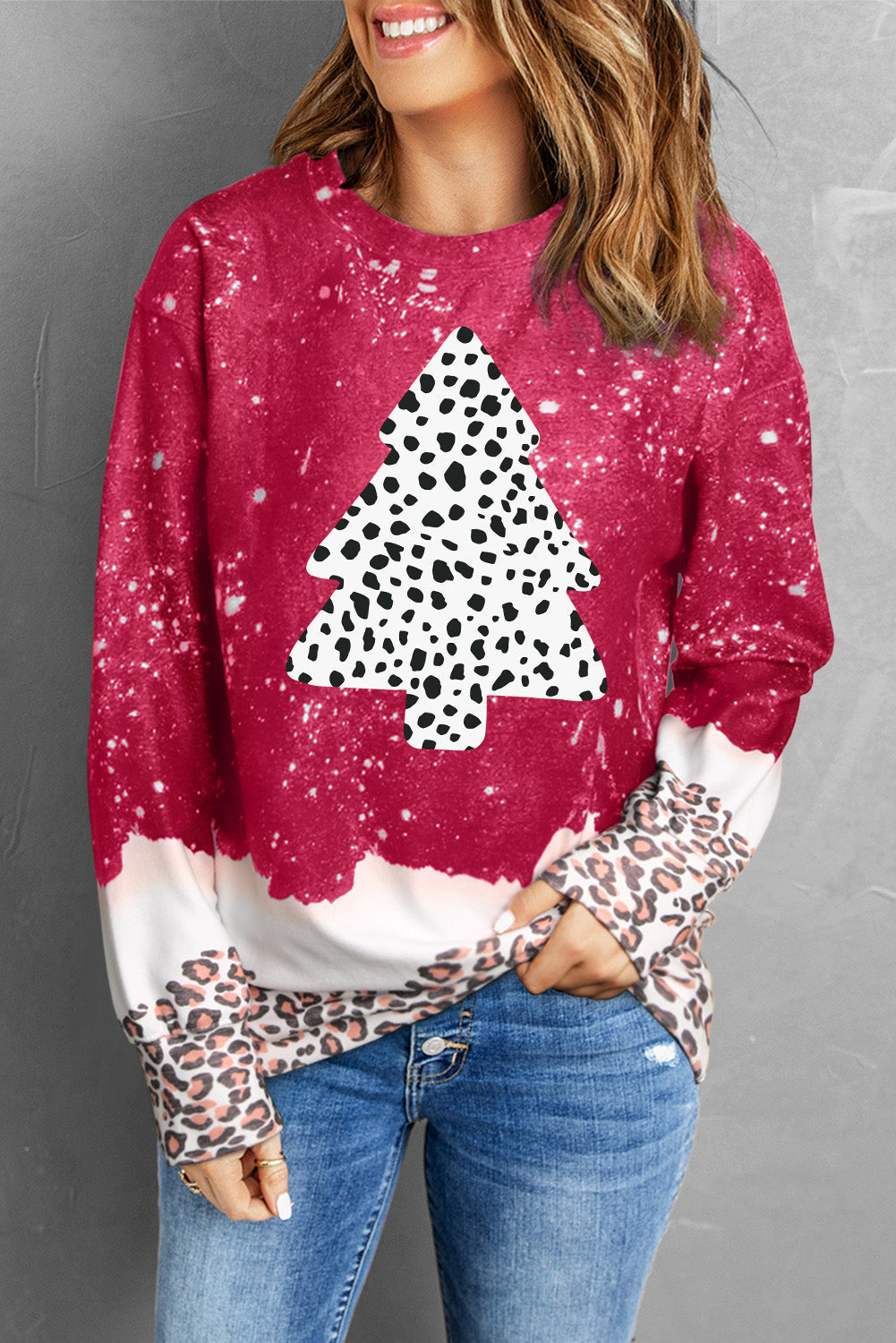 Women's Sweatshirt with Christmas Tree Relaxed Fit