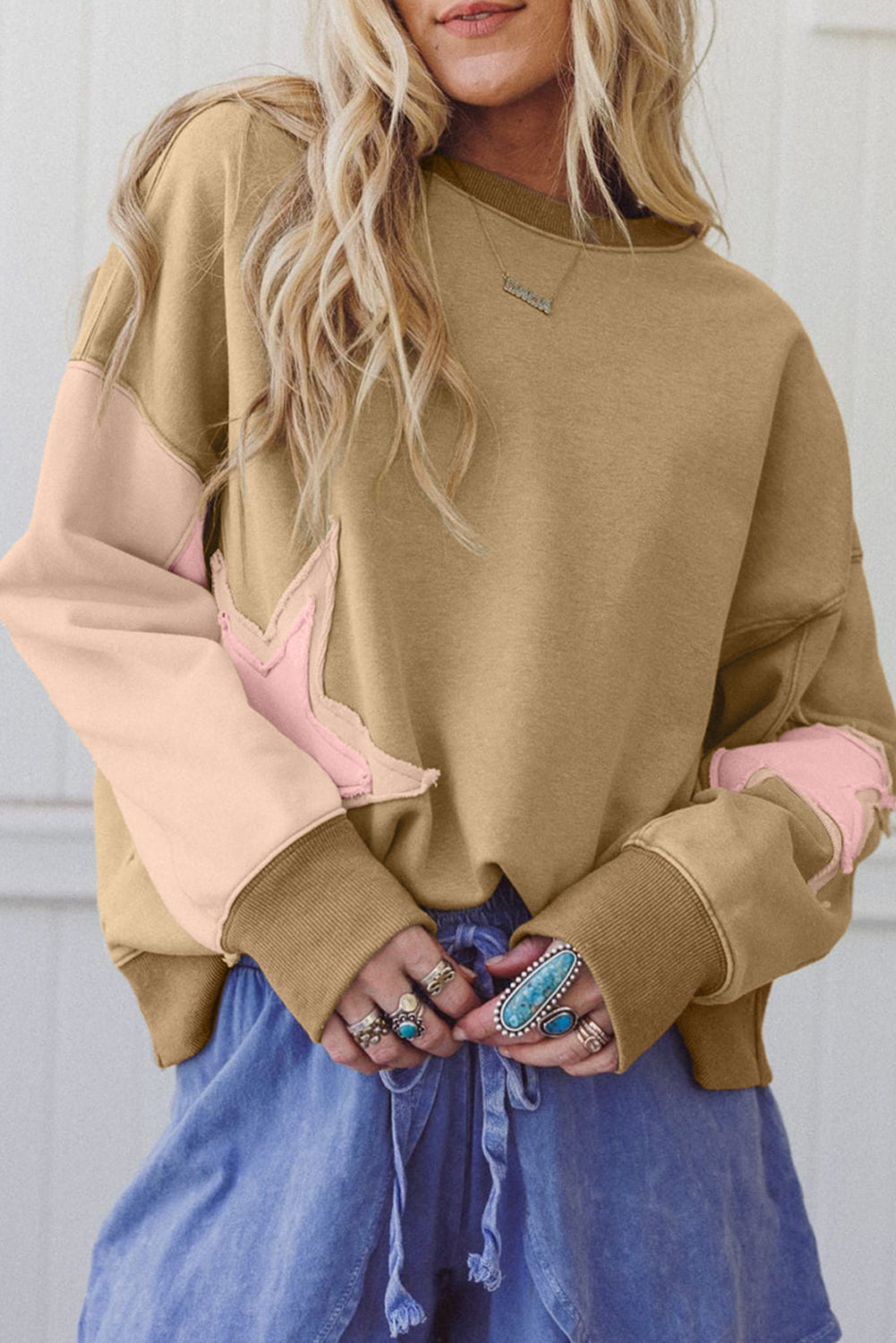 Patchwork Contrast Star Exposed Seam Uneven Hem Drop-Shoulder Sweatshirt