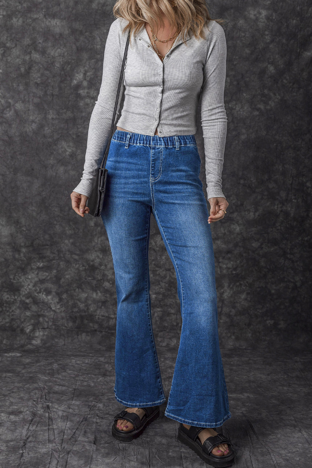 Women's Elastic High-Rise Flare Jeans