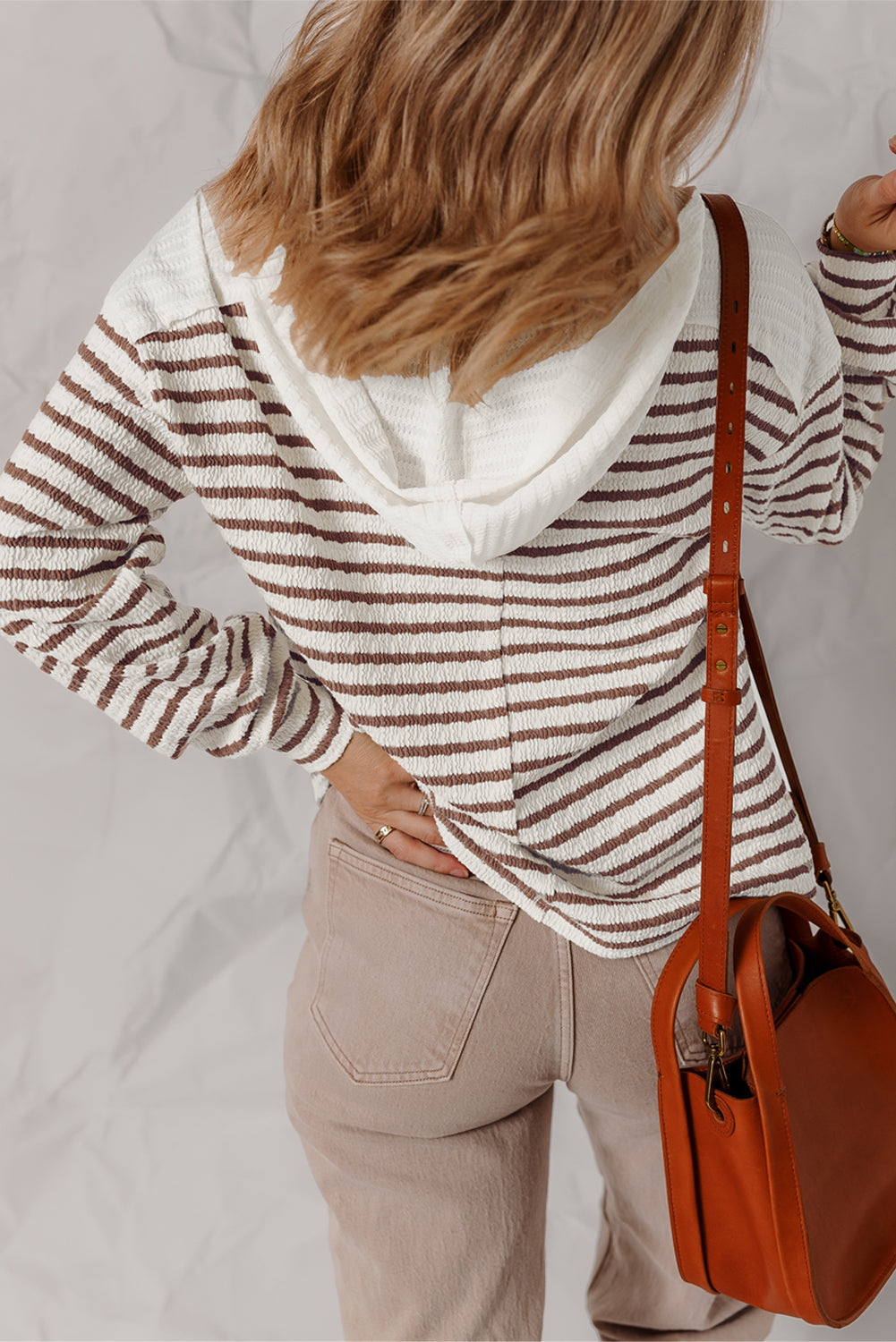 Textured Hooded V-Neck Everyday Long-Sleeved Top