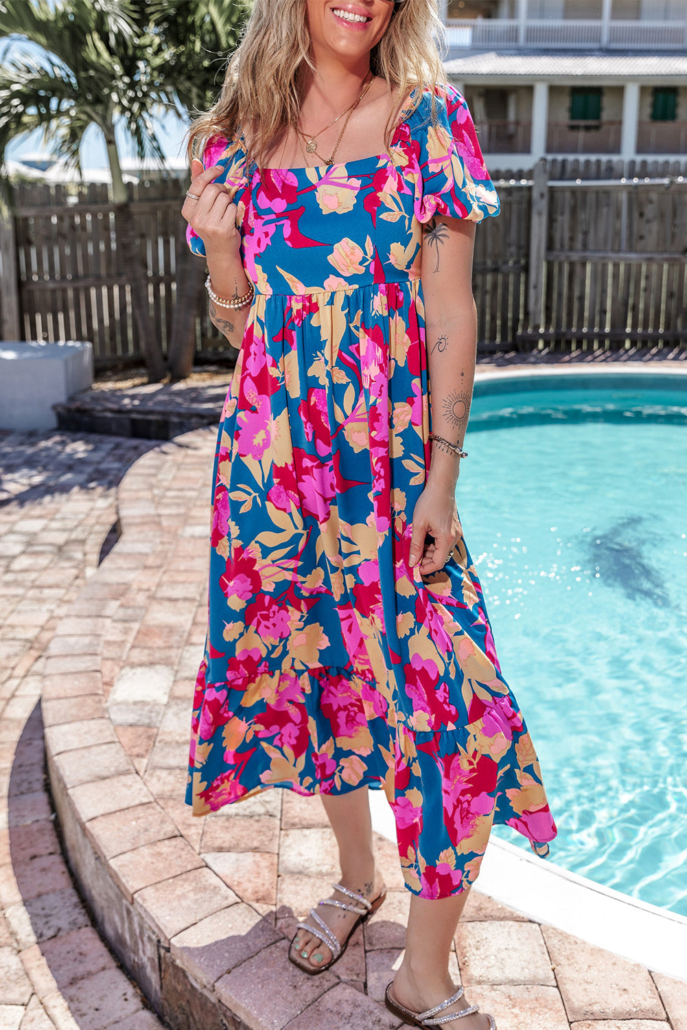 Women's Dresses with Square Neck Bubble Sleeve