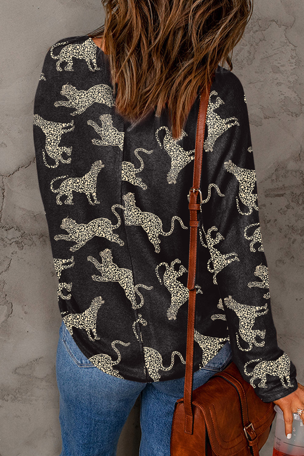 Top for Women Long-Sleeve Lively Cheetah Print