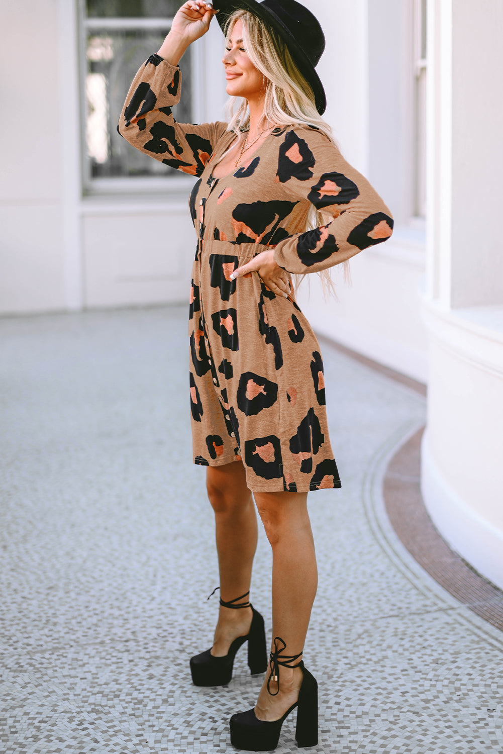 Women's Dress Featuring Front Bubble Sleeve Loose Knitted
