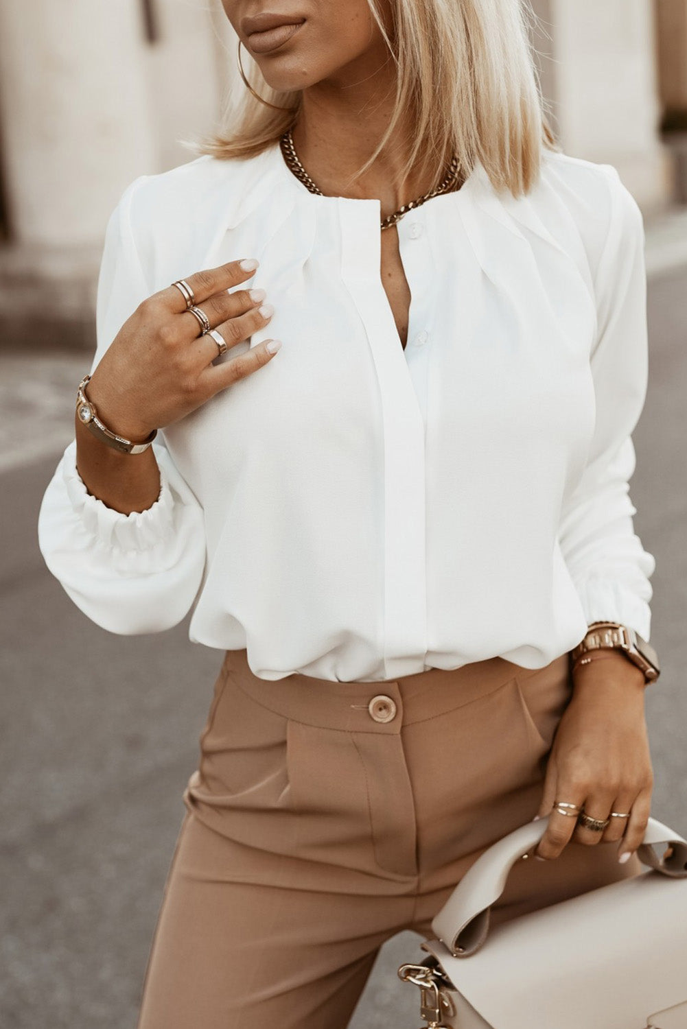 Women's Shirt Featuring Crew Neck Gathered Stretch Cuff