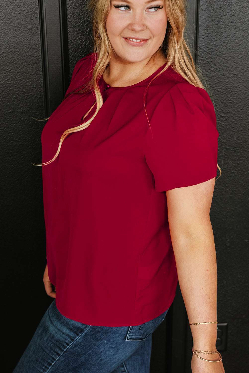 Women's T Shirt Featuring Pleat-Detail Crew Neck Plus Size