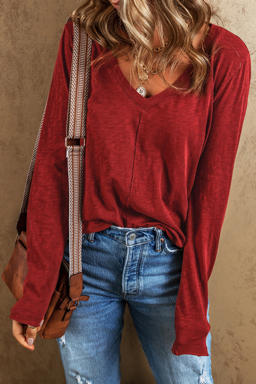 Women's V Neck Center Seam Long-Sleeve Tee