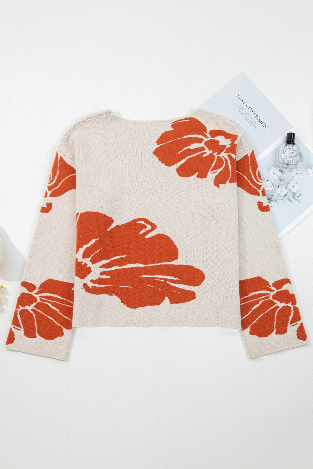 Bold Wide Flower Pattern Sleeve Baggy Knit Top