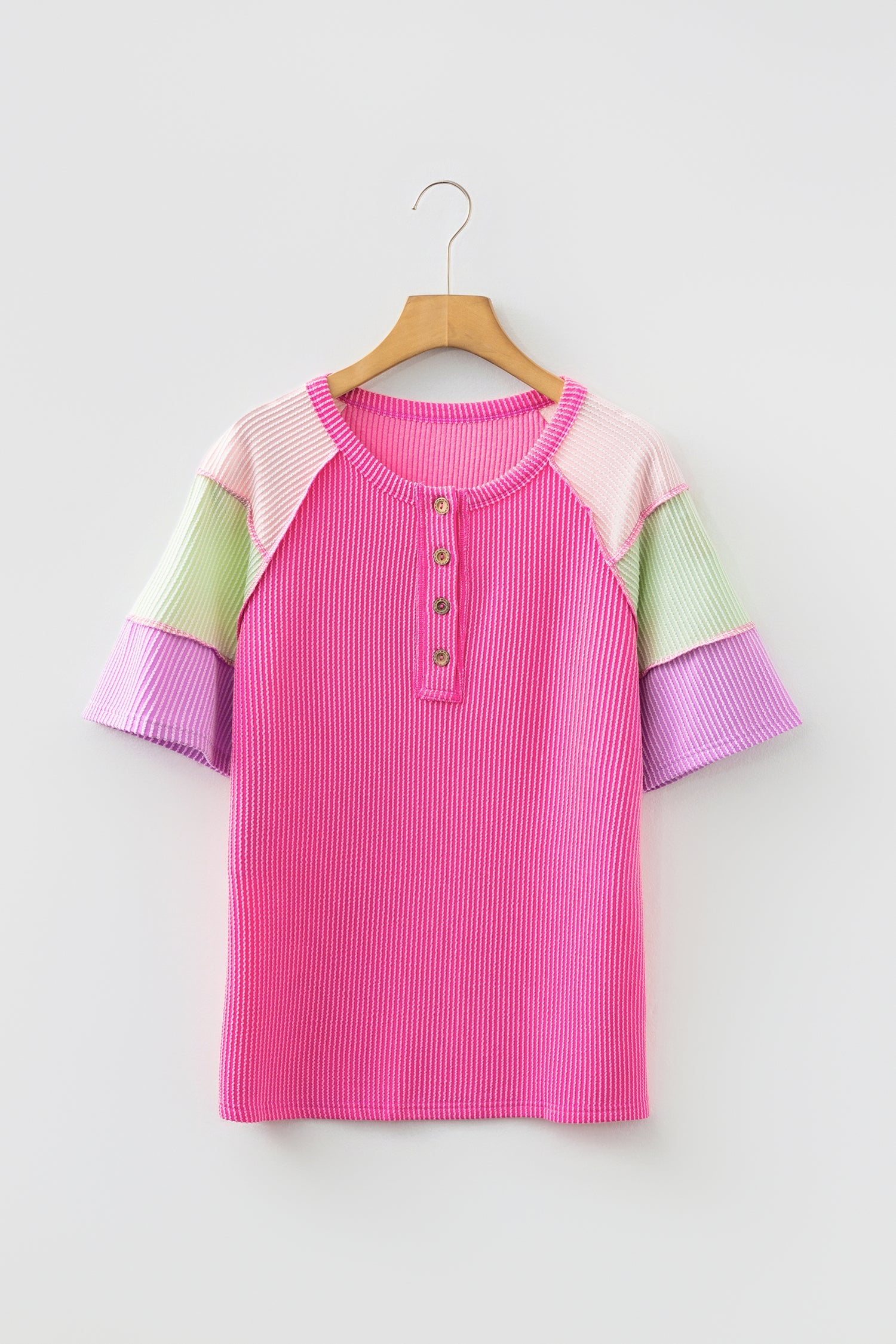 Colorblock Patchwork Henley Short-Sleeved T Shirt in Pink