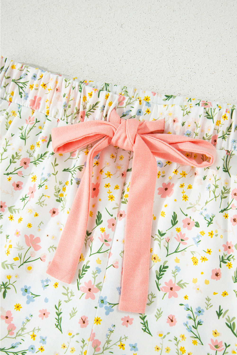 Contrast Pipping Floral-Print Pipping Short Pajamas Set Style