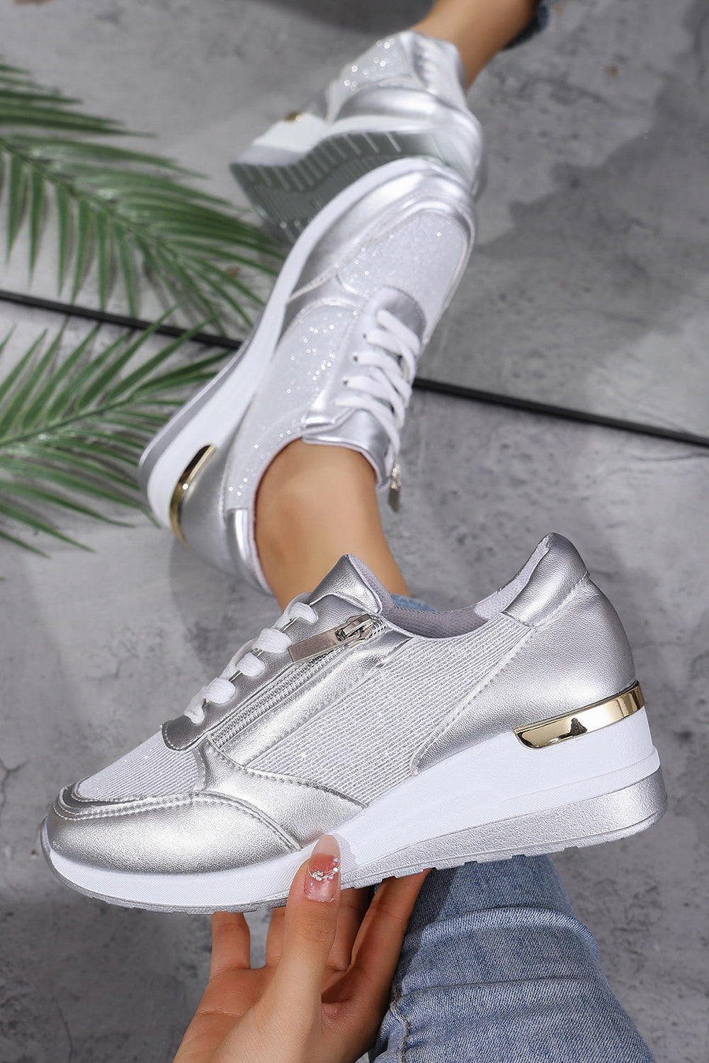 PU Zip Leather Patchwork Lace-up Sneakers