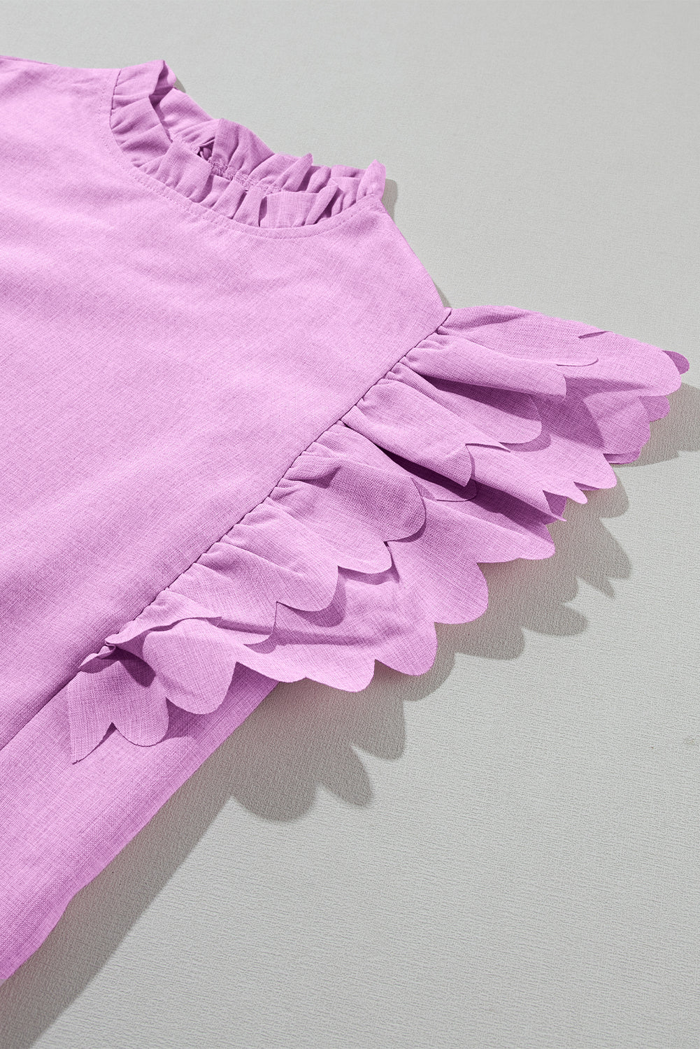 Women's Ruffle-Trimmed Sleeve Solid Scalloped Top