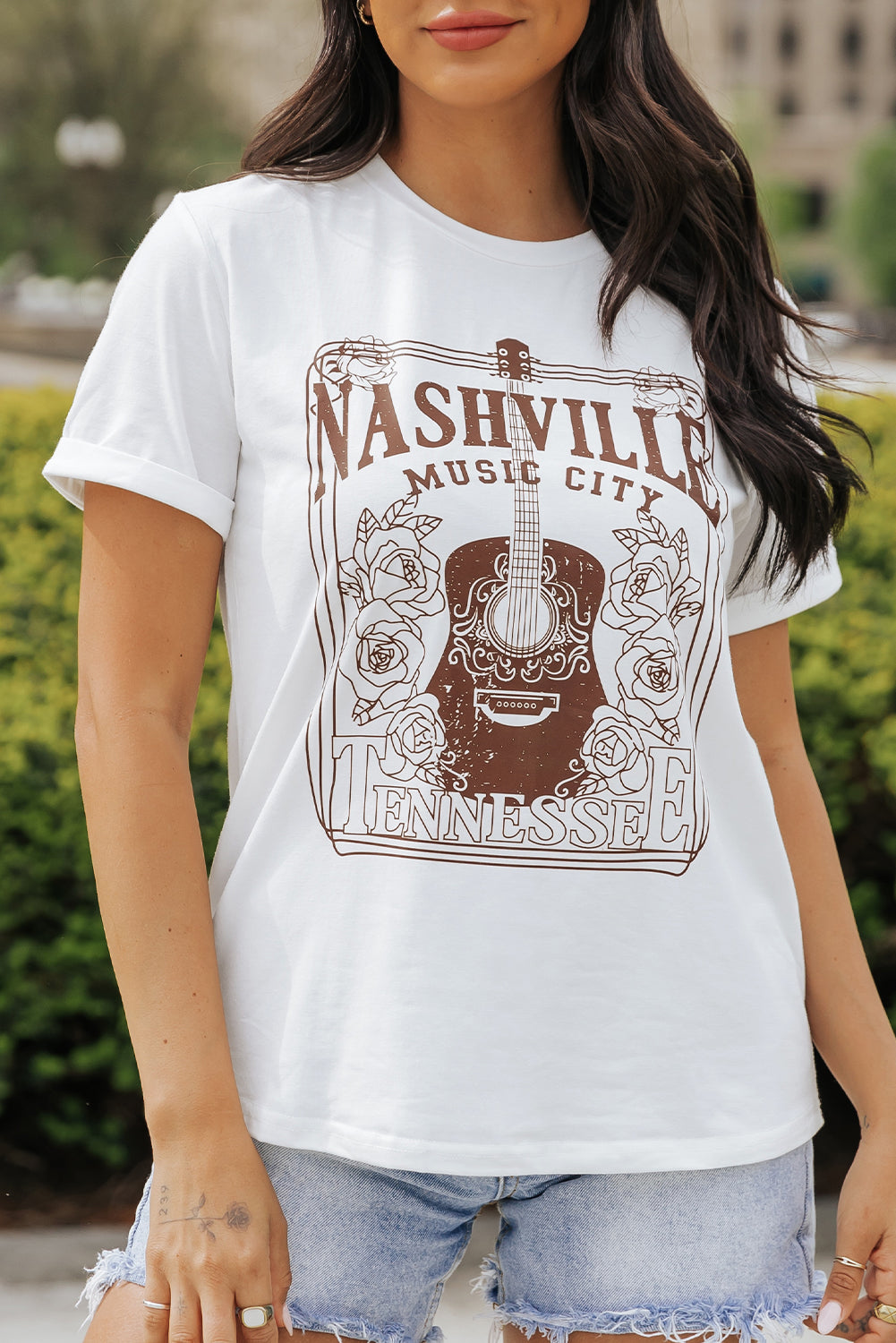 Women's NASHVILLE MUSIC CITY Graphic-Print Crew Neck Tee