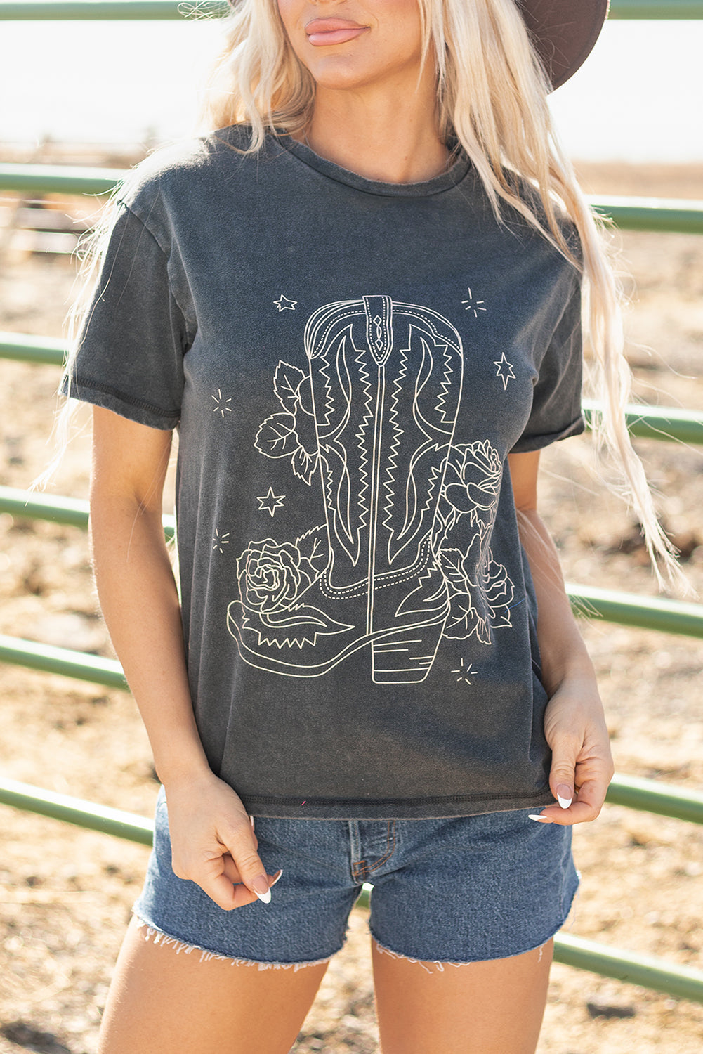Caual Western Cowboy Boots Graphic Tee