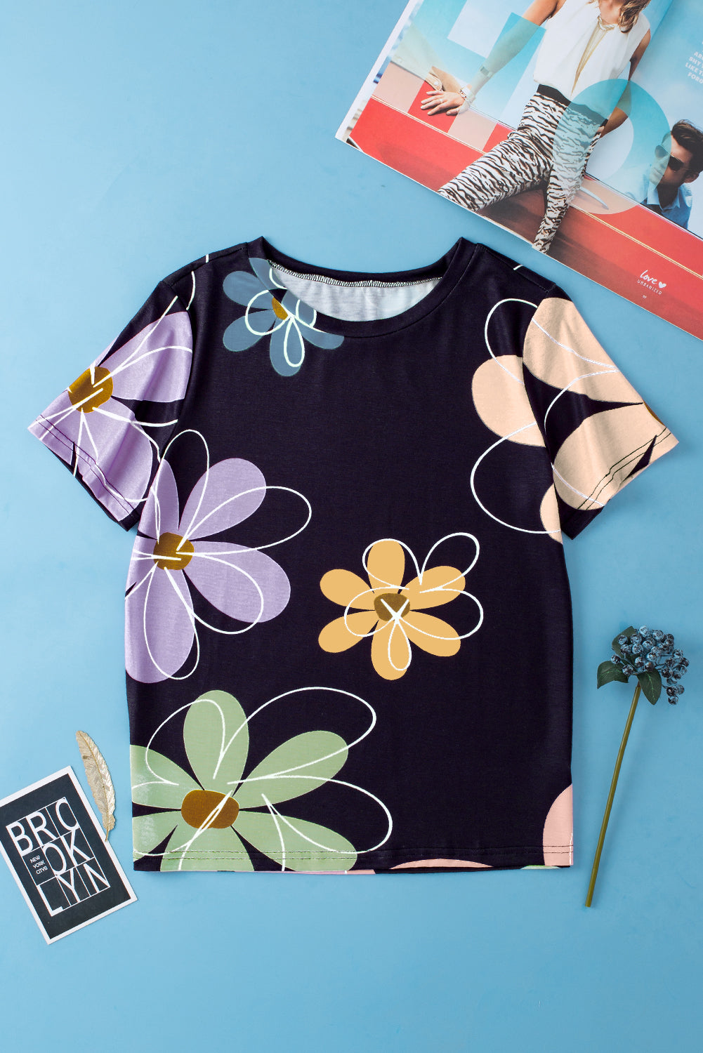 Women's Round Neck Flower Everyday T Shirt
