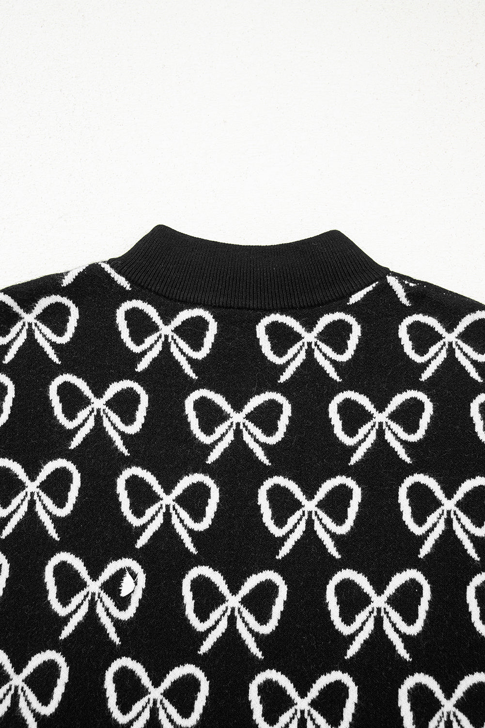 Bow Pattern Cute Pattern Drop-Shoulder Zip Collar Knit Top
