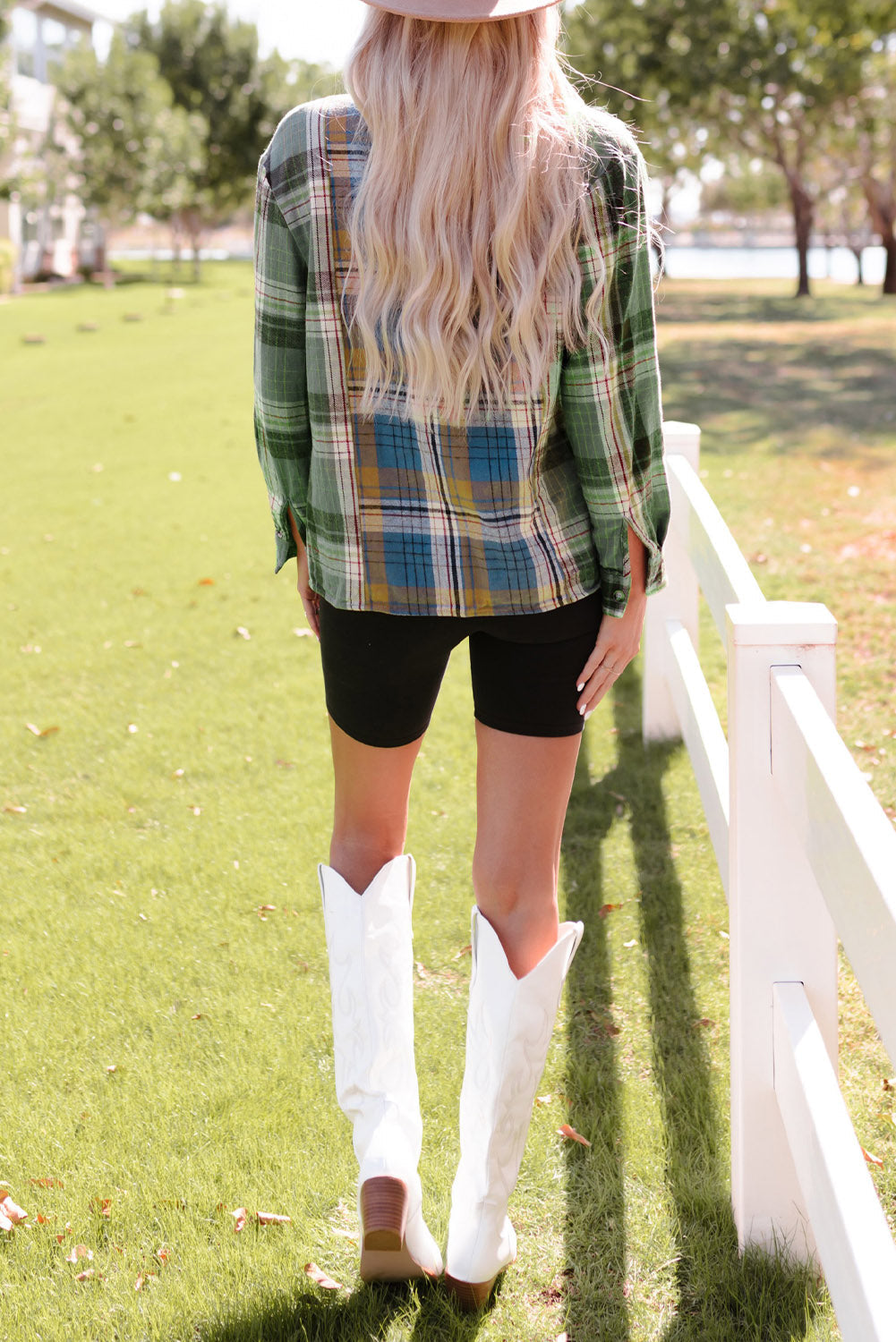 Shacket for Women Chest-Pocket Detail Button Up Plaid