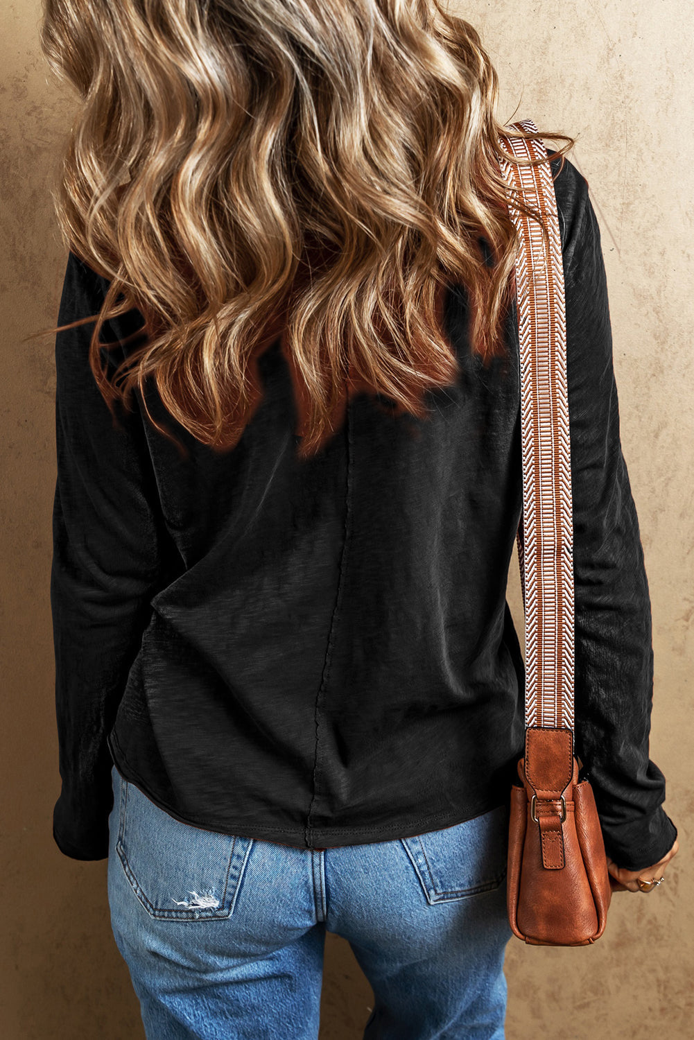 Women's Tee with V Neck Center Seam Long-Sleeve