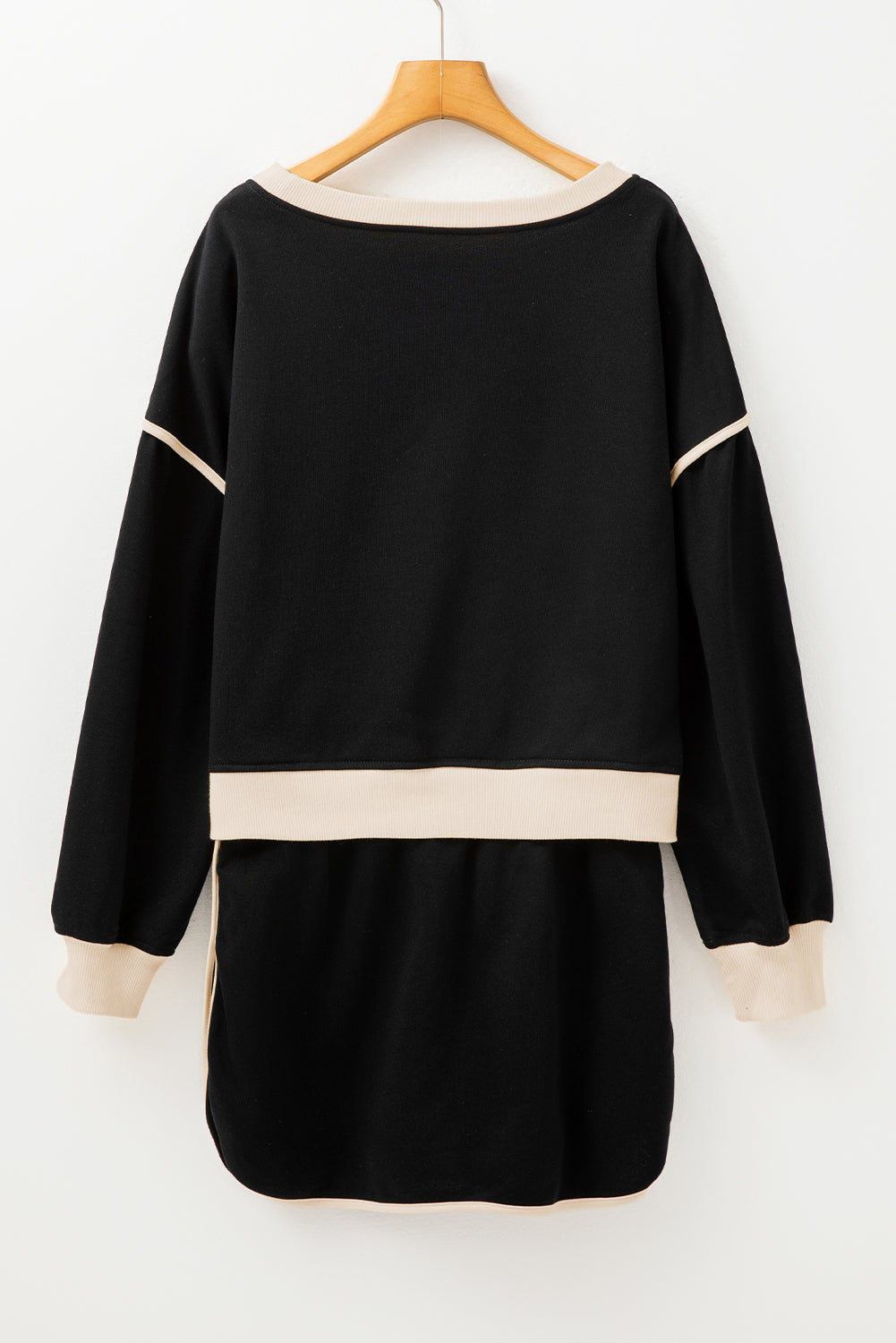 Color Pullover Contrast Loose and Lace-up Waist Skort Set in Black