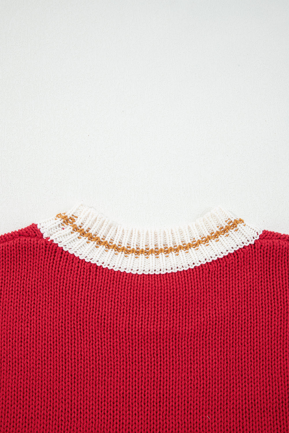 Colorblock Edge MERRY Edge Drop-Shoulder Cozy Knit Top
