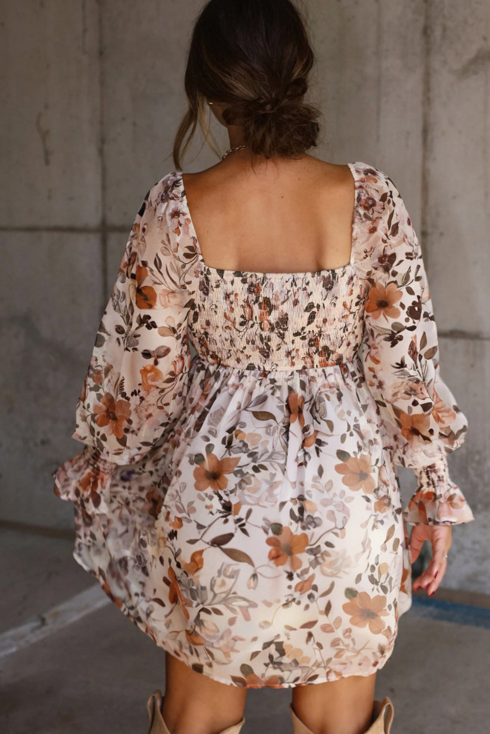 Sweetheart Neck Floral-Print Neck Long-Sleeved High-Waisted Mini Dress
