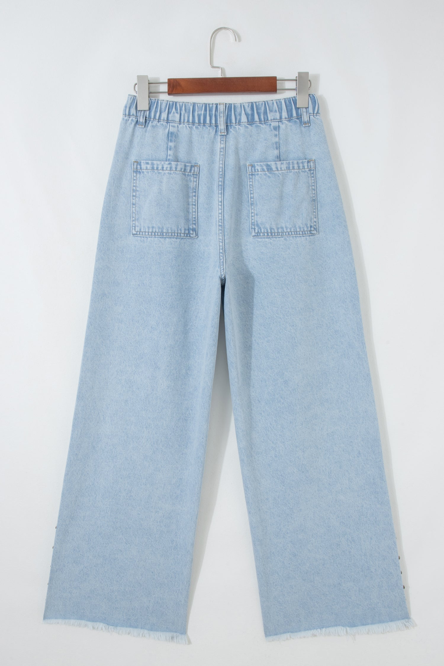 Studded Side Slit Leg Frayed Pocket-Detail Wide-Leg Jeans in Beau Blue