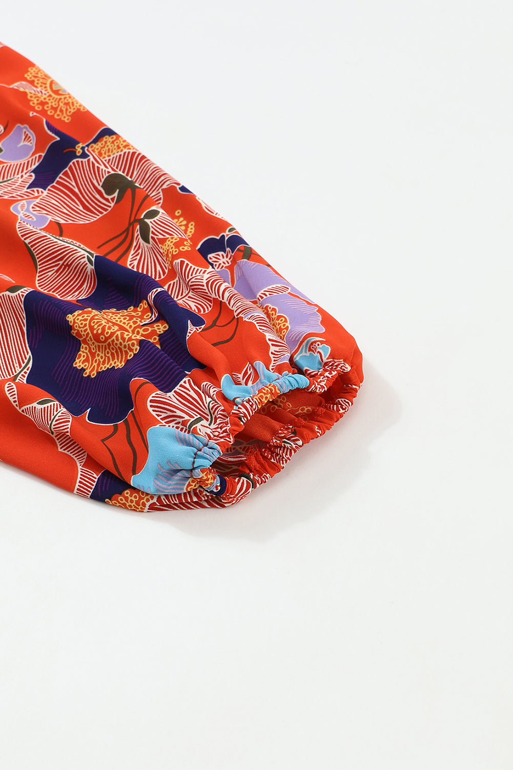 Women's Blouse Featuring Ruffle-Trimmed Balloon Sleeve Floral-Print Print