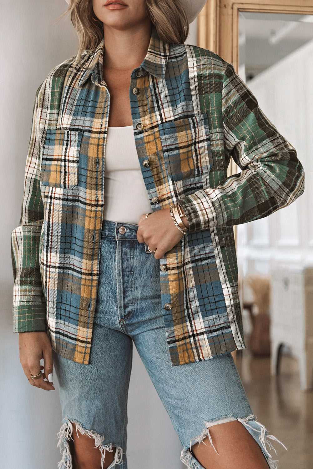 Shacket for Women Chest-Pocket Detail Button Up Plaid