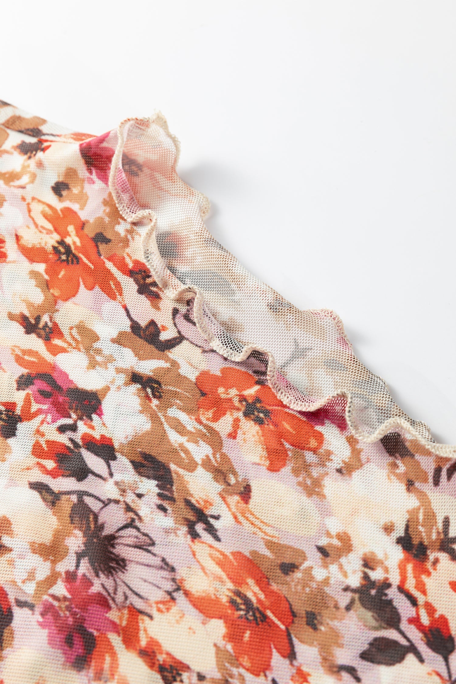 Mesh Long-Sleeved Floral-Print Long-Sleeved Top in Red