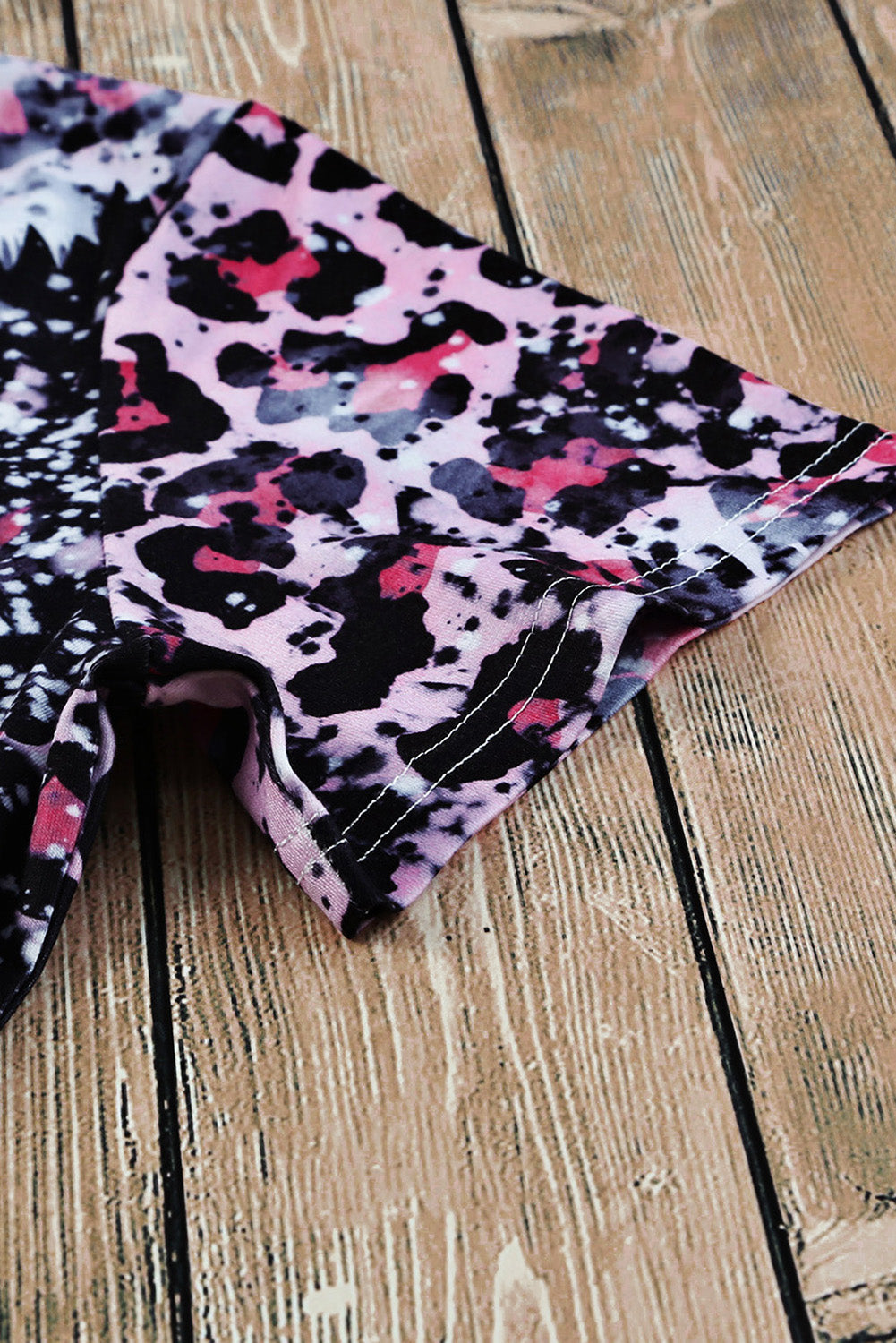 Women's Tee Featuring Dyed Bleached Blank Leopard-Print