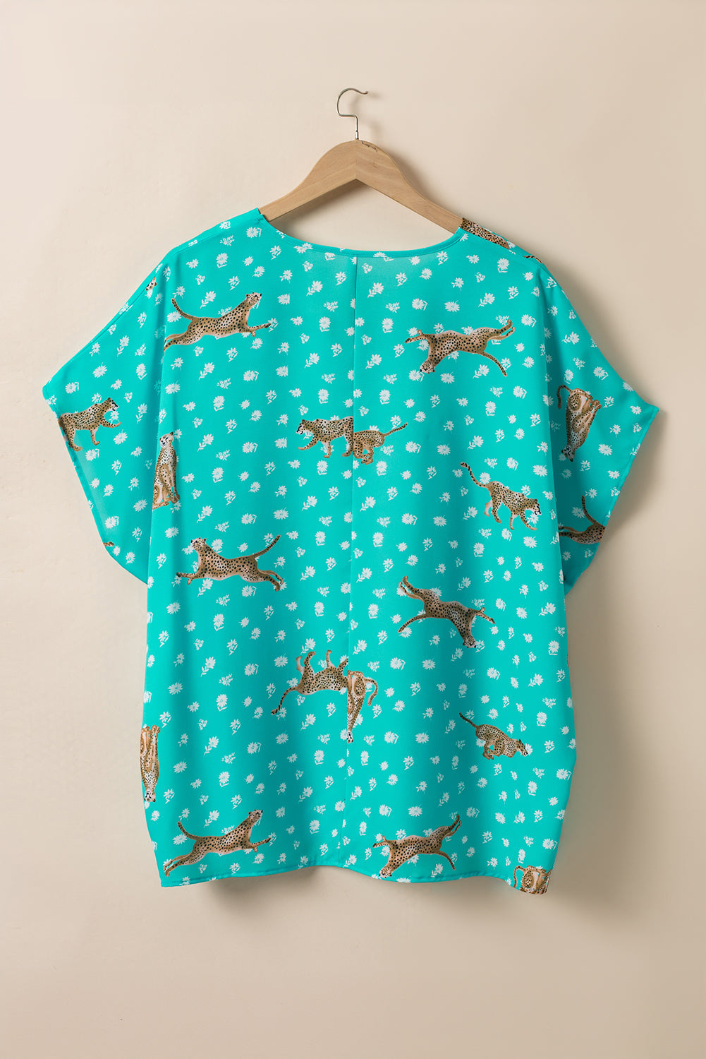 Women's Top with Cheetah V Neck Plus Size
