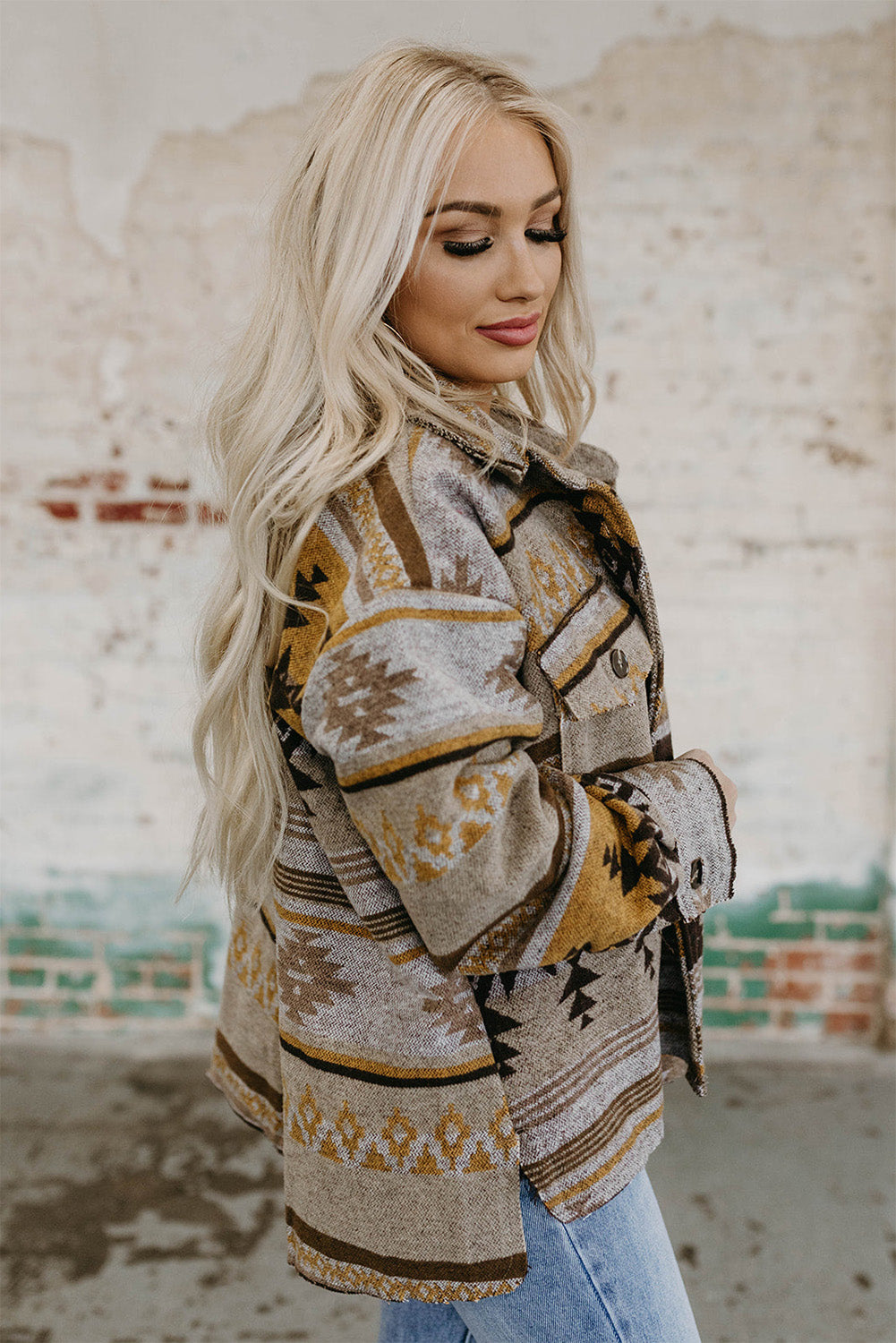 Women's Shacket Featuring Western Aztec-Pattern Jacket