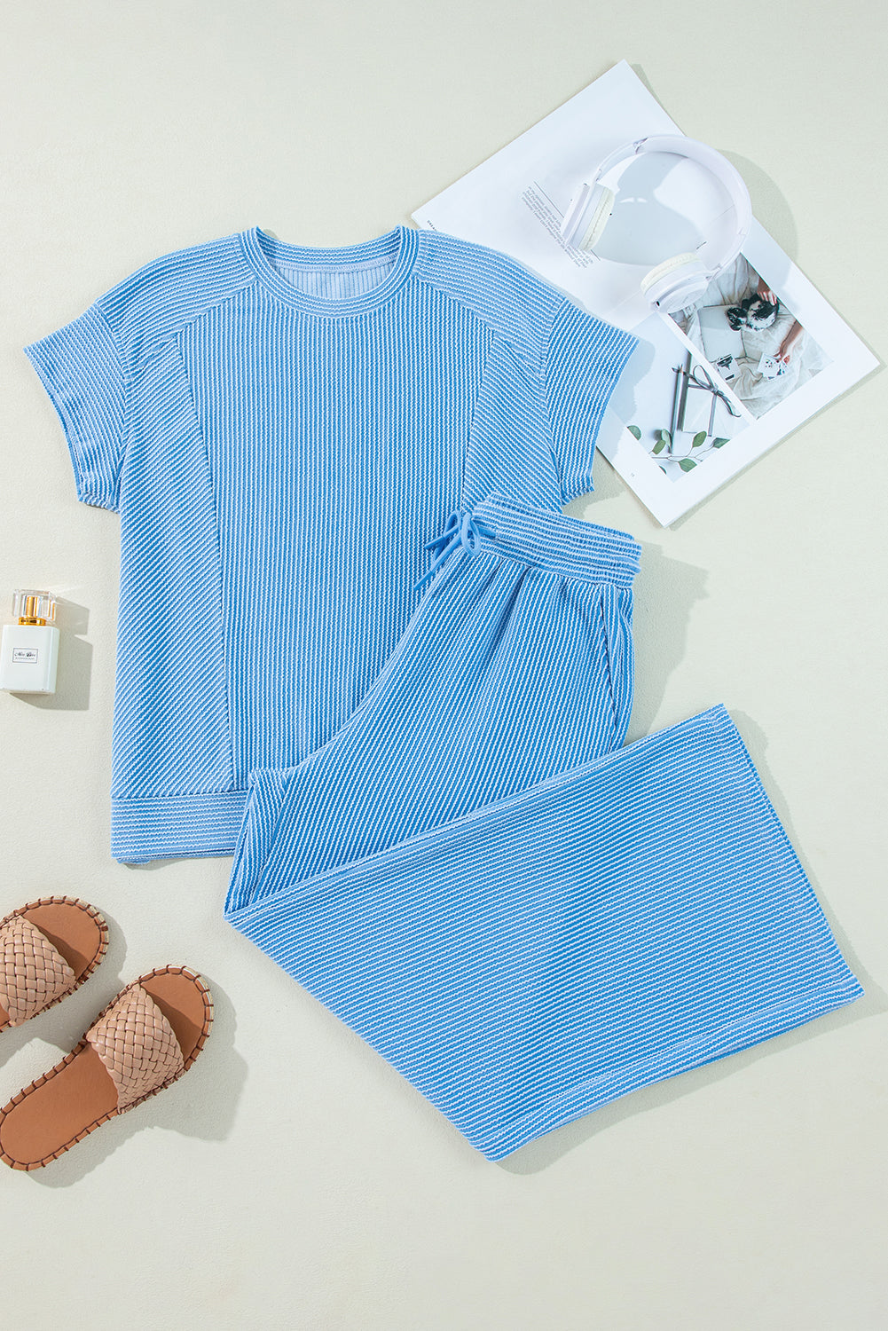 Knit Solid Corded Short-Sleeved T Shirt and Wide-Leg Pants Set in Blue