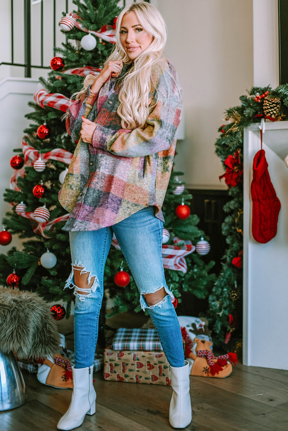 Women's Shacket Featuring Oversize Brushed Plaid Pocket-Detail