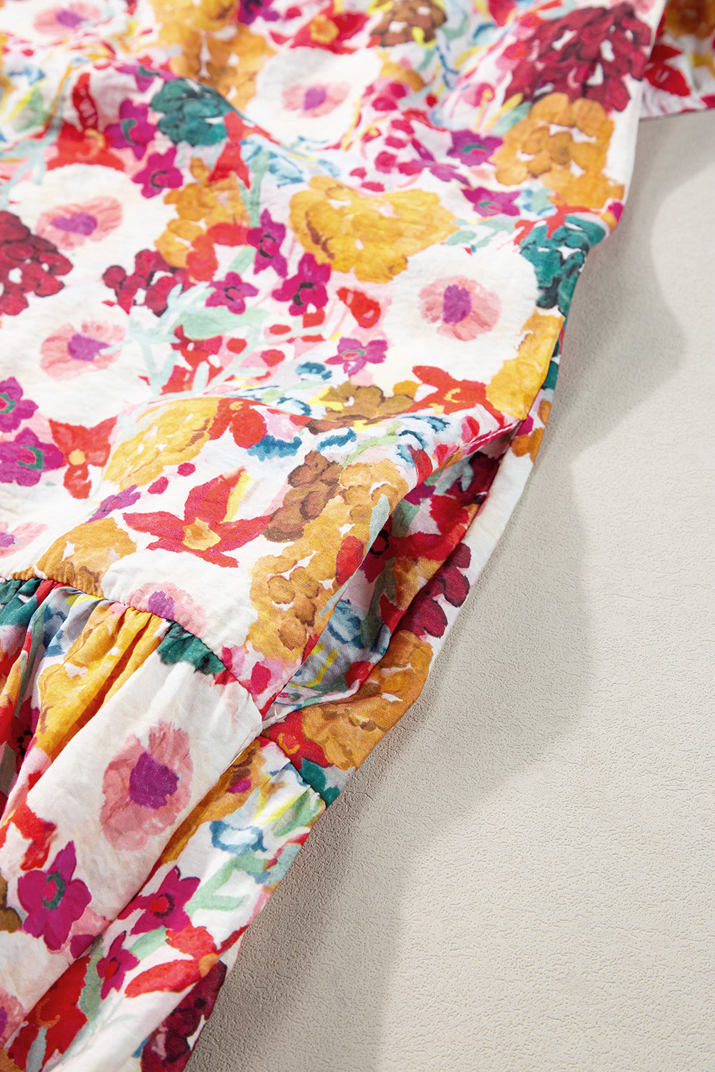 Women's Dresses Featuring Split Neck Flutter Floral-Print Print