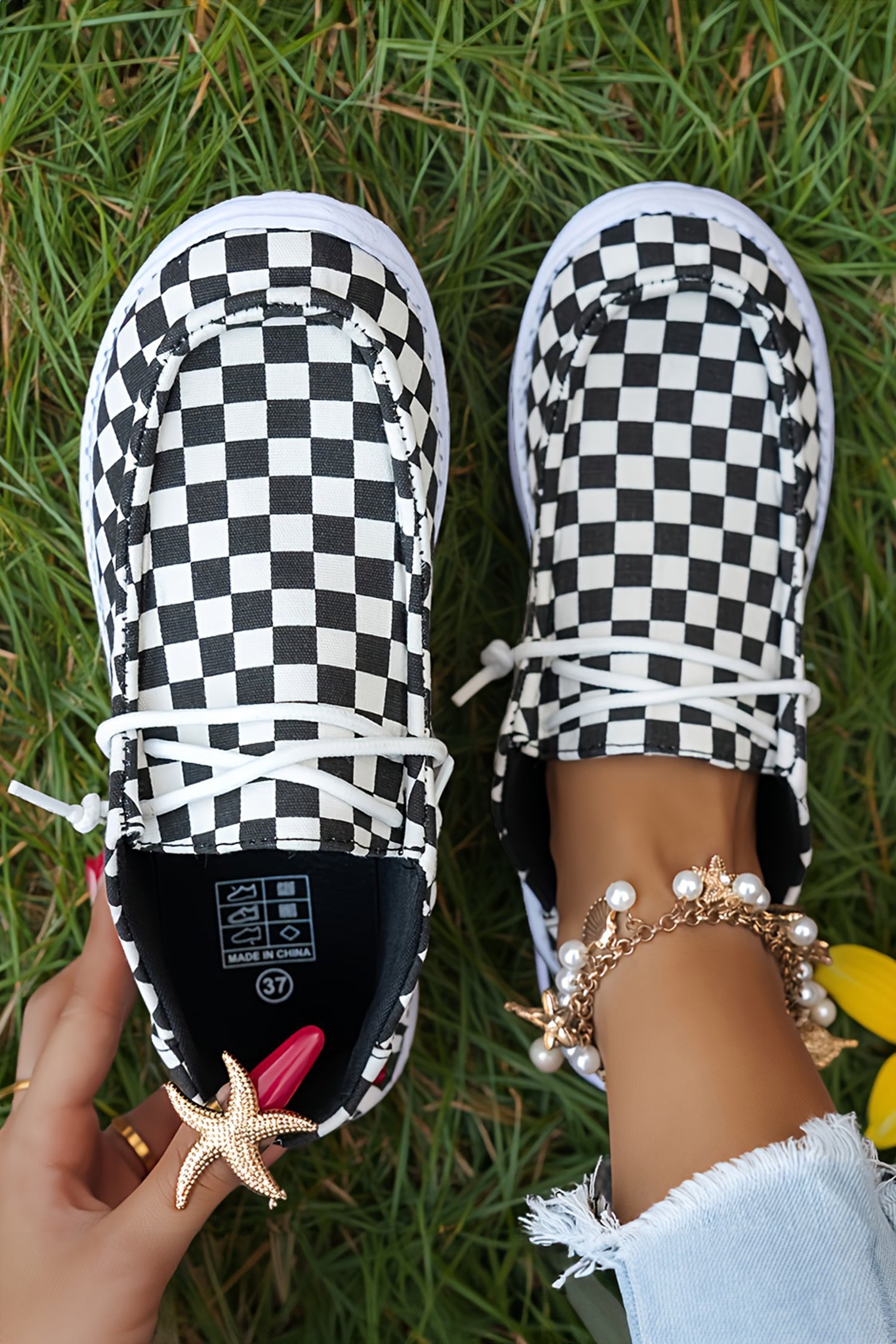 Lace-up Checkered Print Detail Flat Shoes in Black