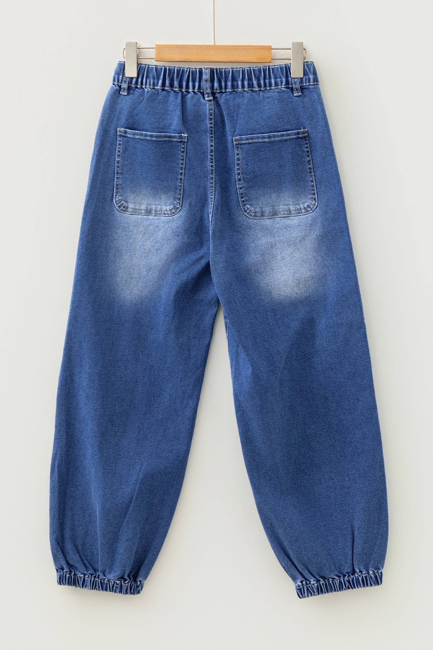 4 Tapered Buttons Front Everyday Easy-Fit Fit Jeans in Blue