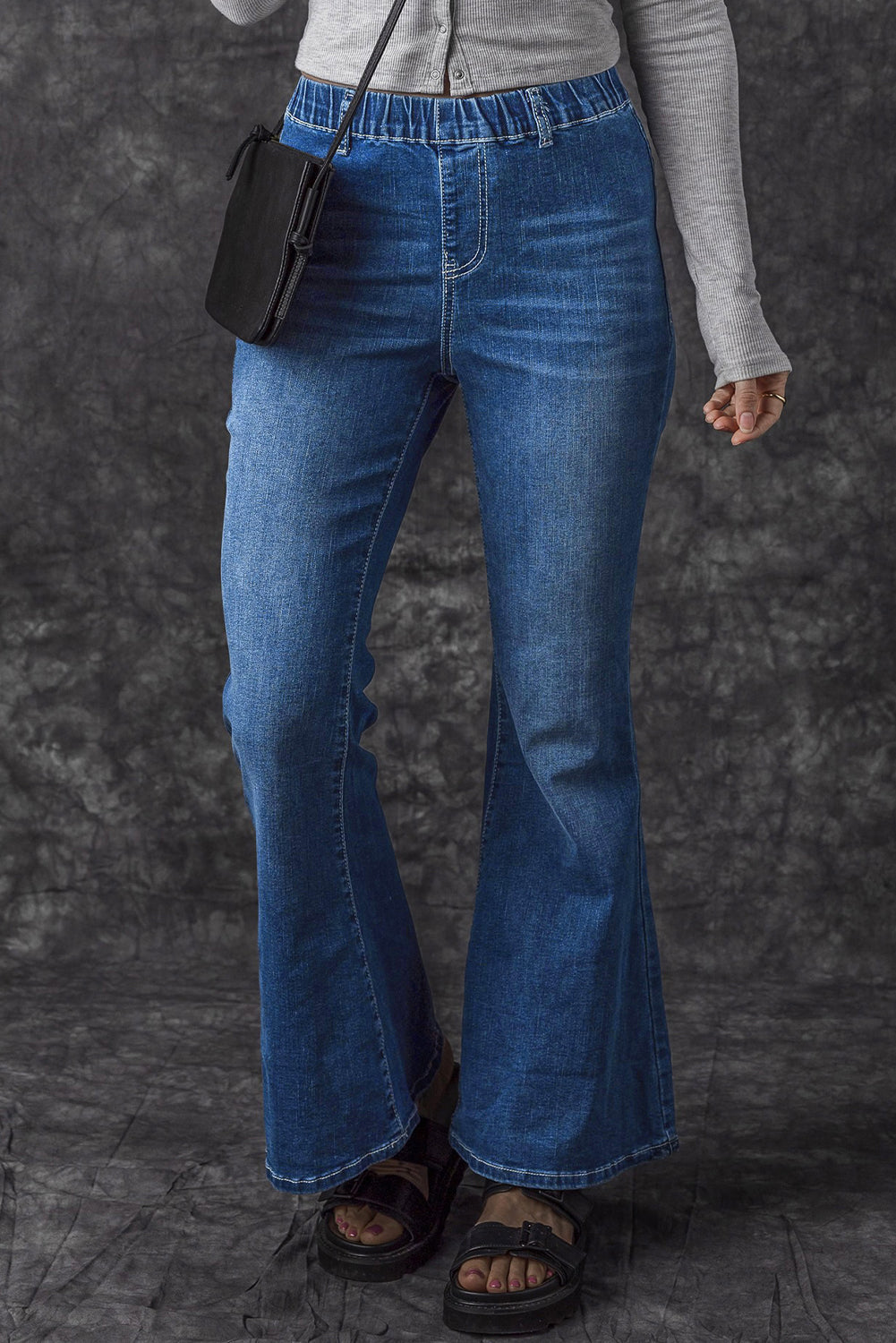 Women's Elastic High-Rise Flare Jeans