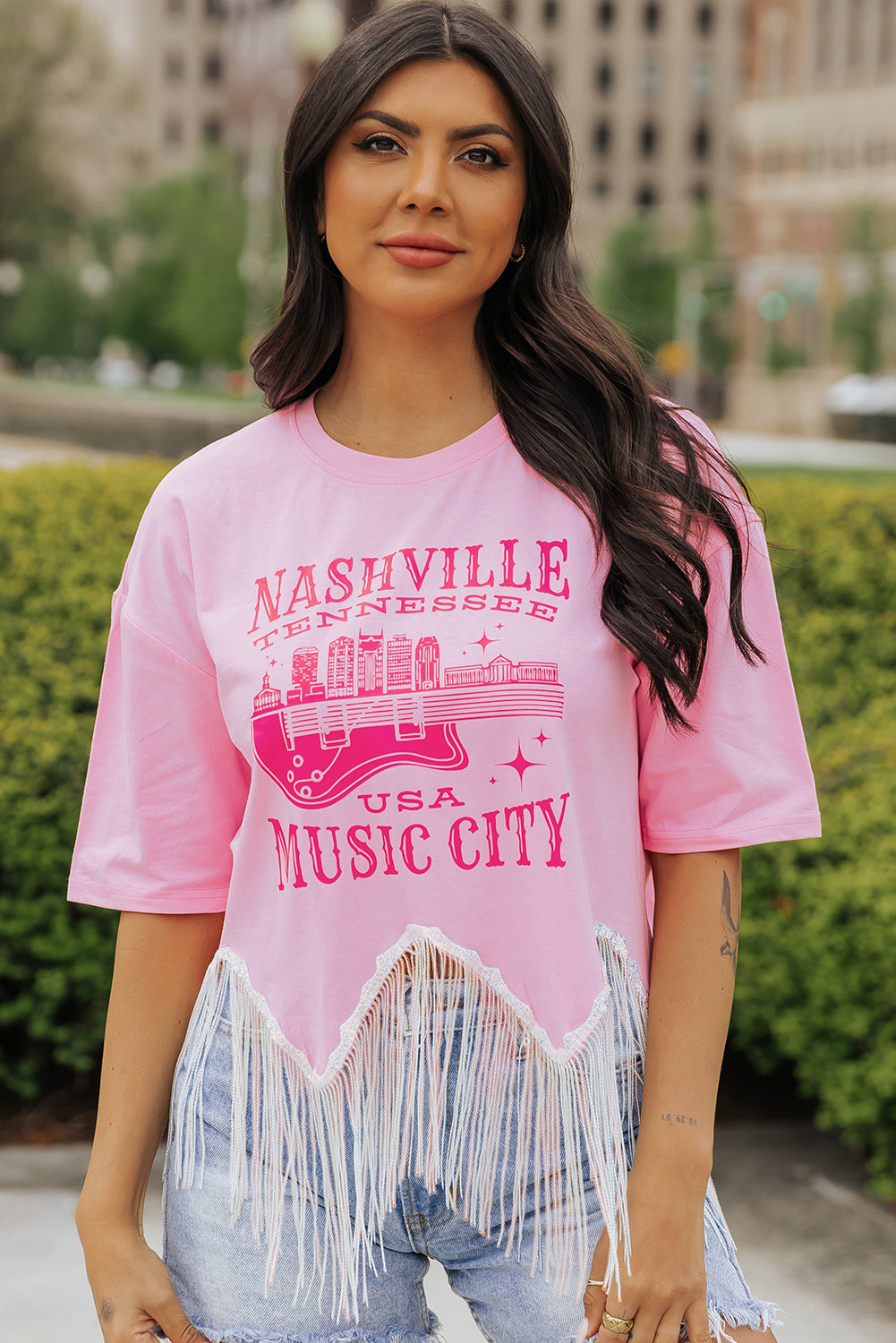 Women's Tee with Sequin Fringed Hem NASHVILE MUSIC CITY Graphic-Print