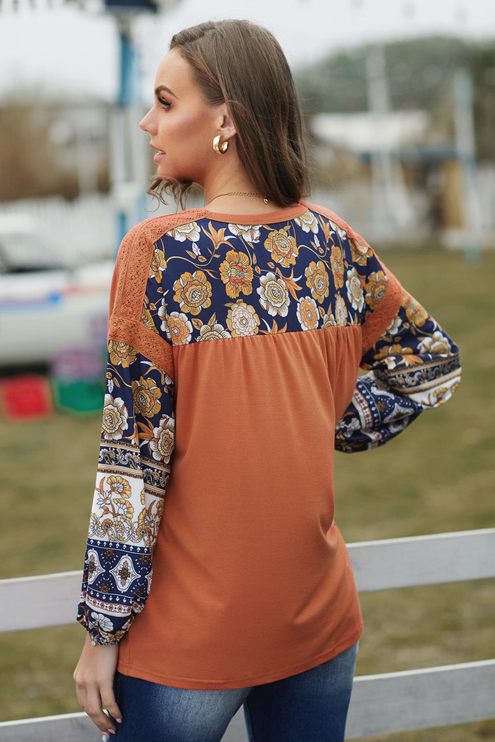 Women's Top Featuring Bohemian Balloon Sleeve
