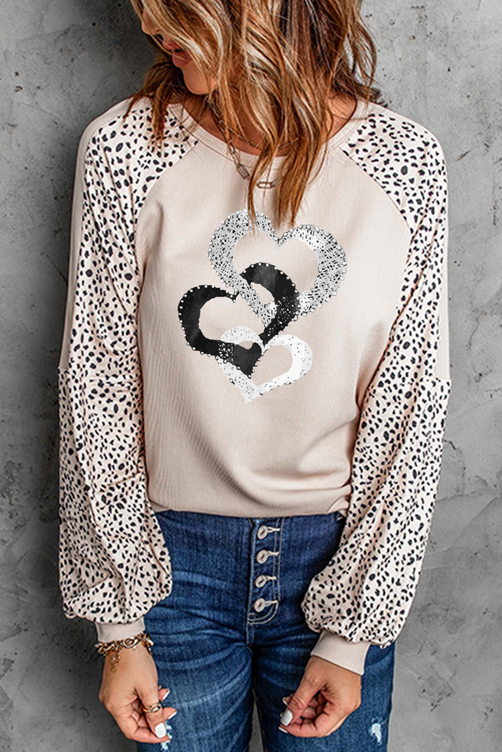 Women's Pullover with Heart Long-Sleeve Leopard-Print