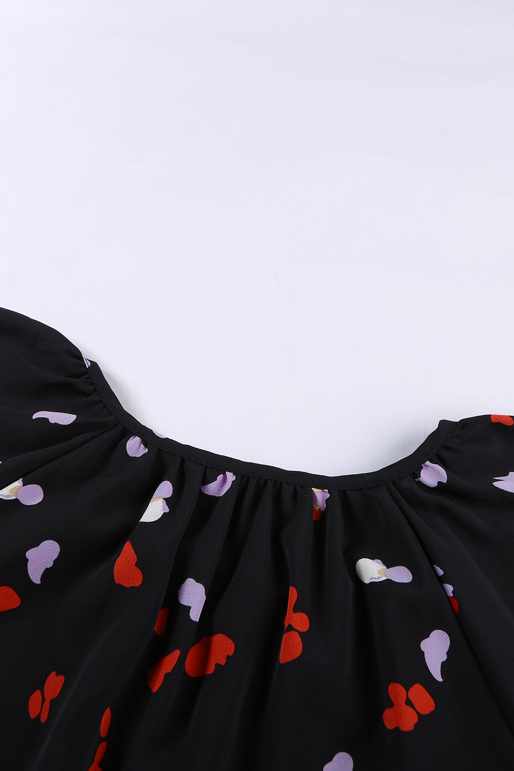 Women's Blouse with Black V-neck Short-Sleeve Floral-Print Print Fantasy Fluttering