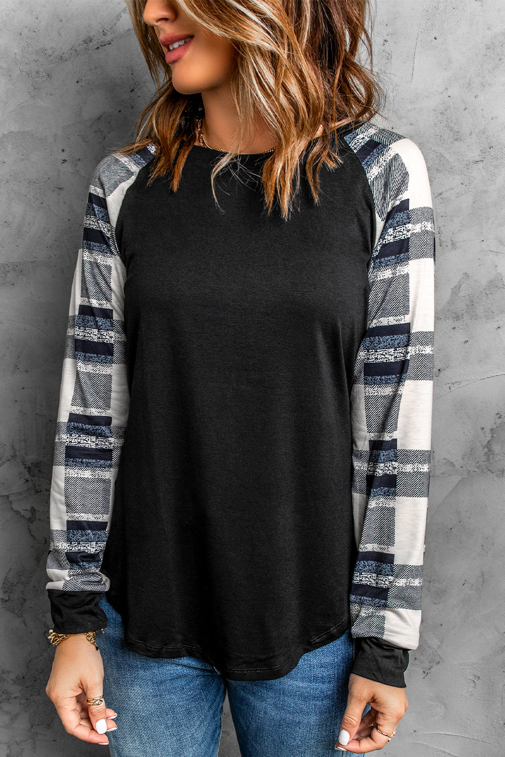 Women's Top Featuring Monochrome Plaid Long Sleeves Black Pullover
