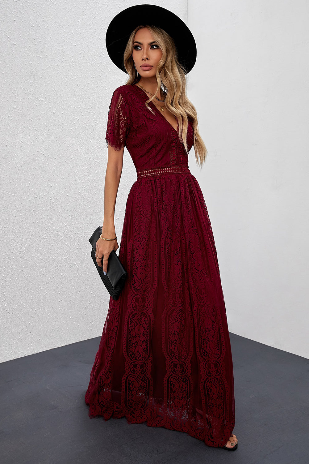 Women's Dress Featuring Burgundy Lace-Trimmed Maxi Party