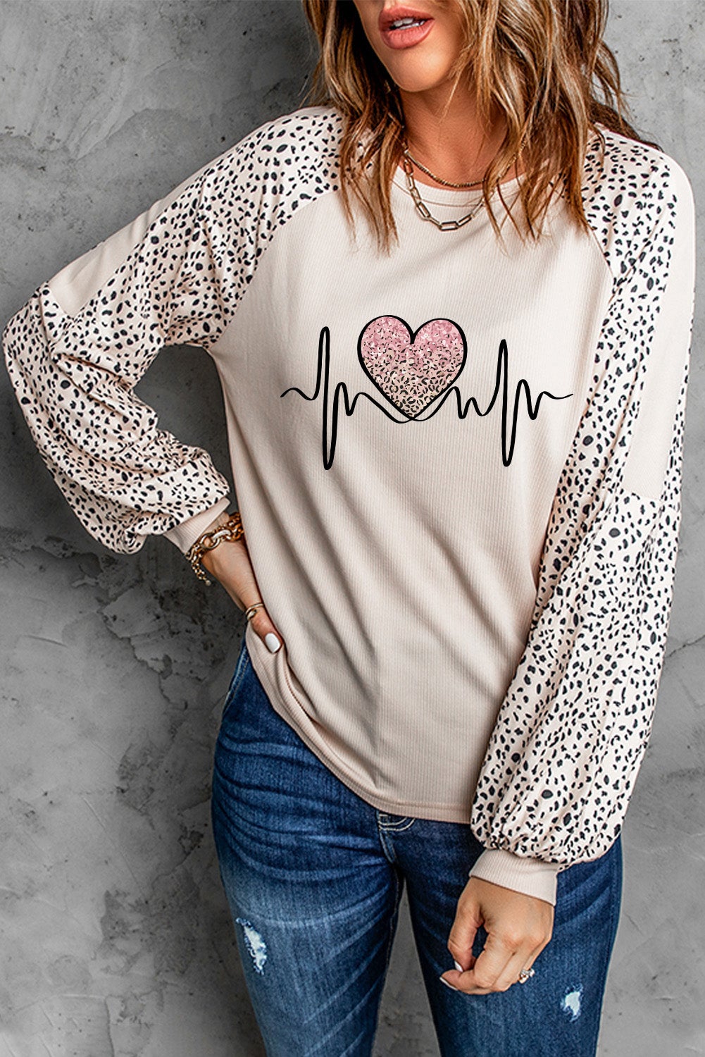 Top for Women Pullover Peaceful Love Leopard-Print