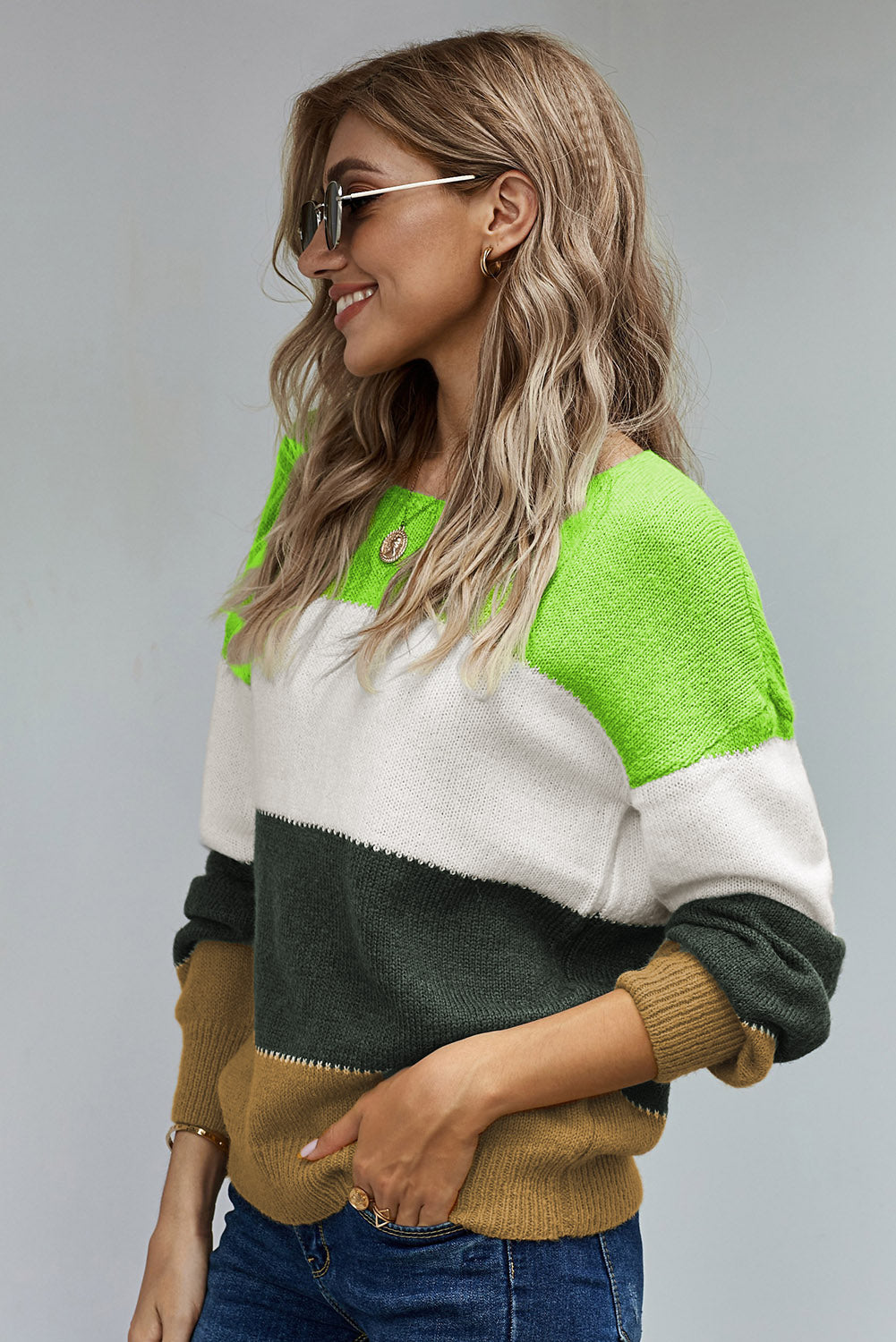 Women's Sweater Featuring Pullover Color-Block Winter Green